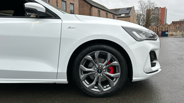 Ford Focus 1.0 EcoBoost Hybrid mHEV 155 ST-Line 5dr Auto Petrol Estate